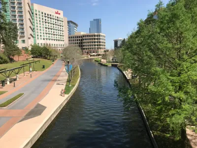 All About The Woodlands Waterway in The Woodlands, TX